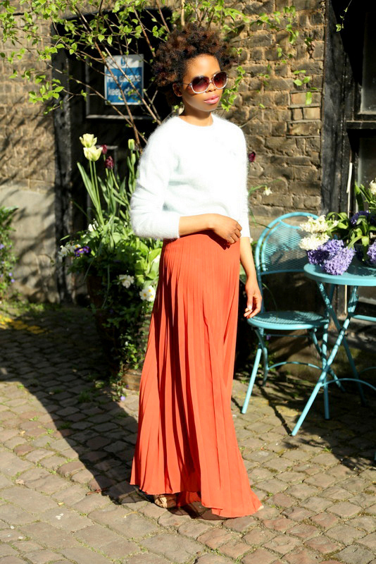 Aurelie and Angelo_Billowy Pleats